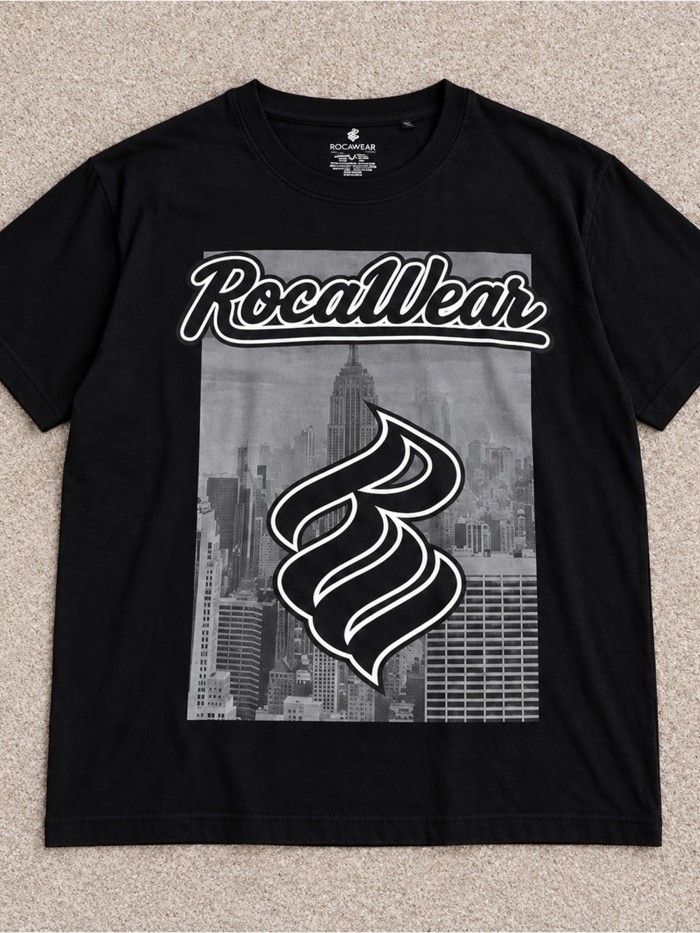 Rocawear Men's Black Graphic Logo Crew Neck Short Sleeve Tee Size 2XL